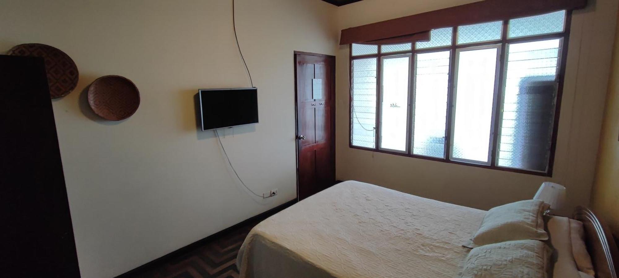 Flying Dog Hostel Iquitos Esterno foto