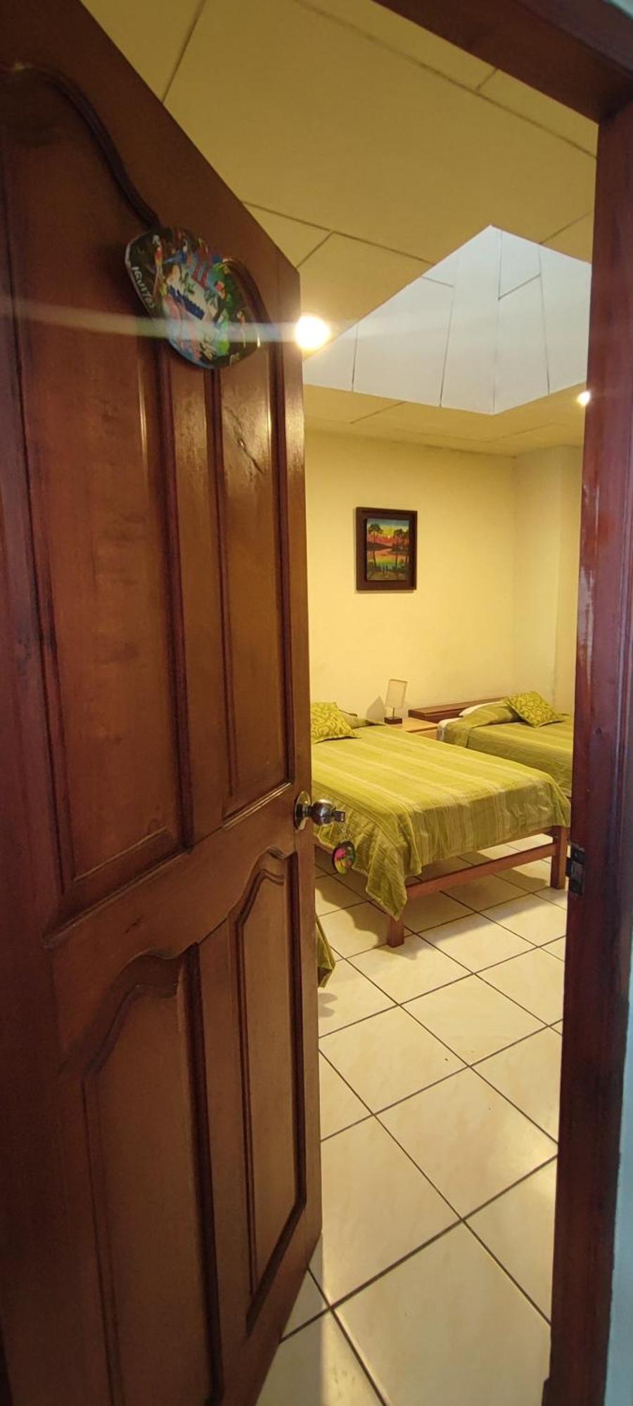 Flying Dog Hostel Iquitos Esterno foto